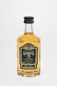 36. Label 5 Finest Blended Scotch Whisky Classic Black